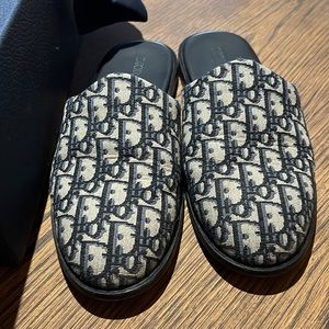 Authentic jacquard Dior slippers